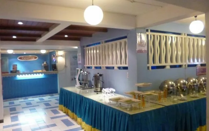Sawasdee Khaosan Hostel *