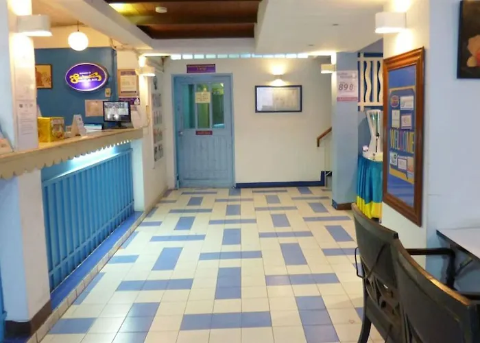 Sawasdee Khaosan Hostel