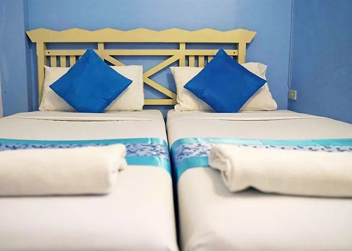 Sawasdee Khaosan Hostel *